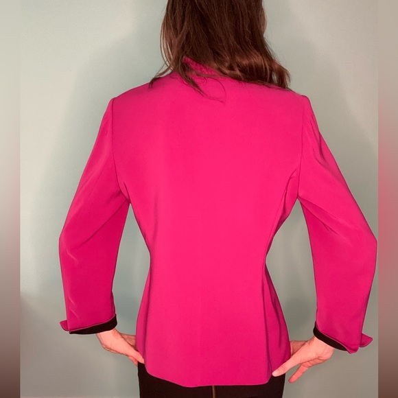 90’s Magenta Power Blazer - Picture 2 of 11